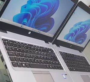 Photo - New Laptop HP EliteBook 840 G3 8GB Intel Core I5 SSD 1T