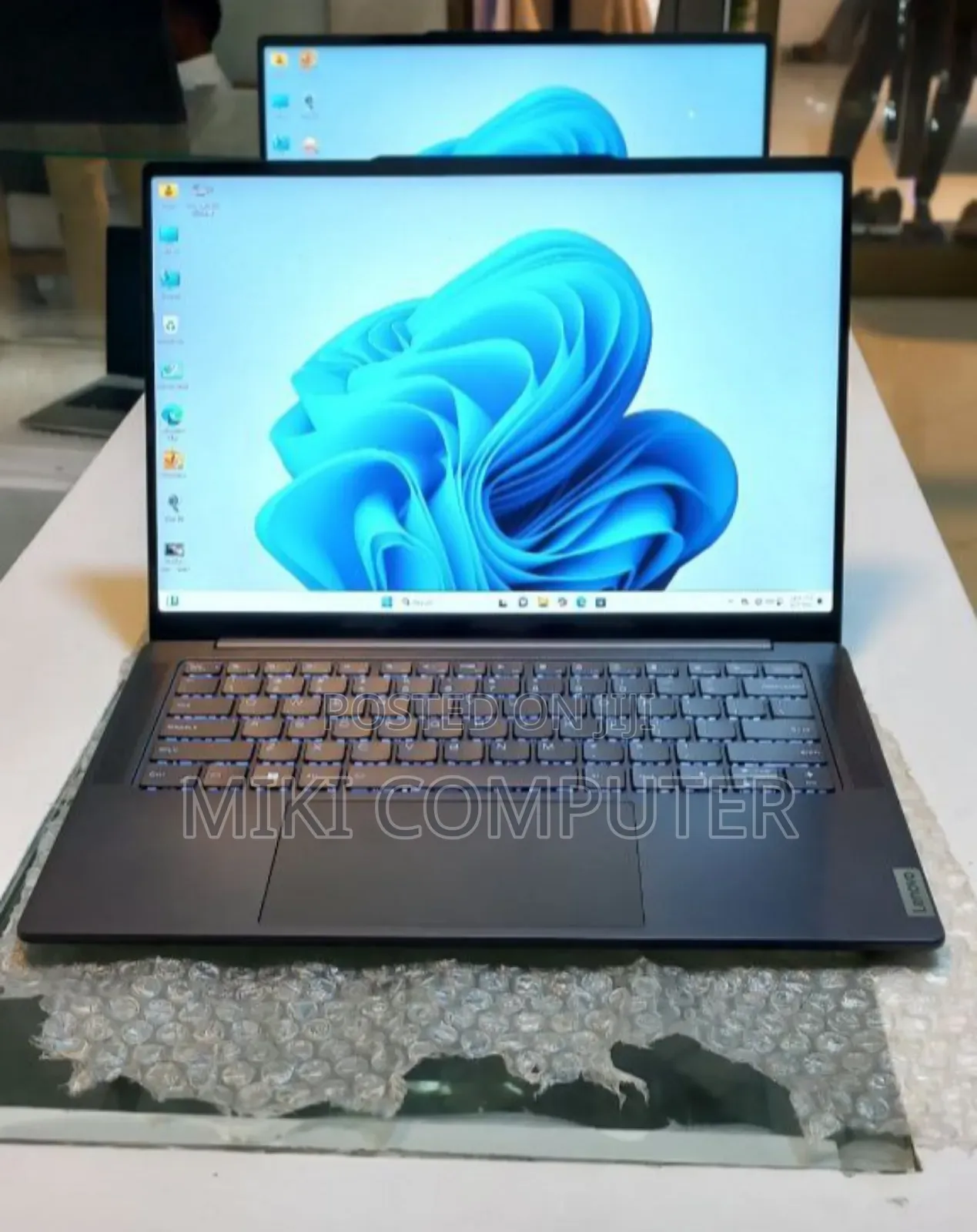 New Laptop Lenovo Yoga 2 16GB Intel Core I7 SSD 512GB