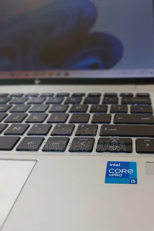 Photo - New Laptop HP EliteBook 840 16GB Intel Core I5 SSD 512GB