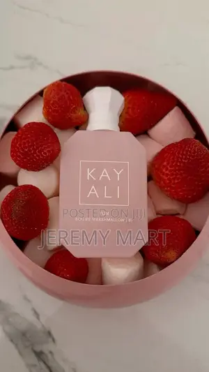 Photo - Kayali Yum Boujee Marshmallow Ladies Perfume