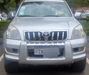 Photo - Toyota Land Cruiser 2009 Silver