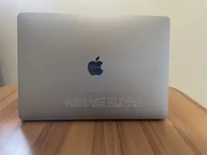 Photo - New Laptop Apple MacBook Pro M1 8GB Apple M1 Pro SSD 256GB