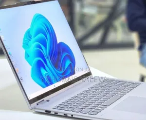 New Laptop Lenovo Yoga 7i 16GB Intel Core I7 SSD 1T