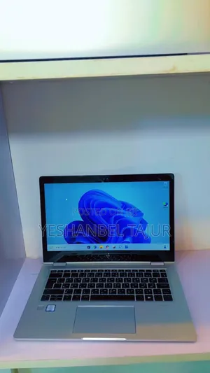 New Laptop HP EliteBook X360 1030 G2 8GB Intel Core I7 SSD 512GB