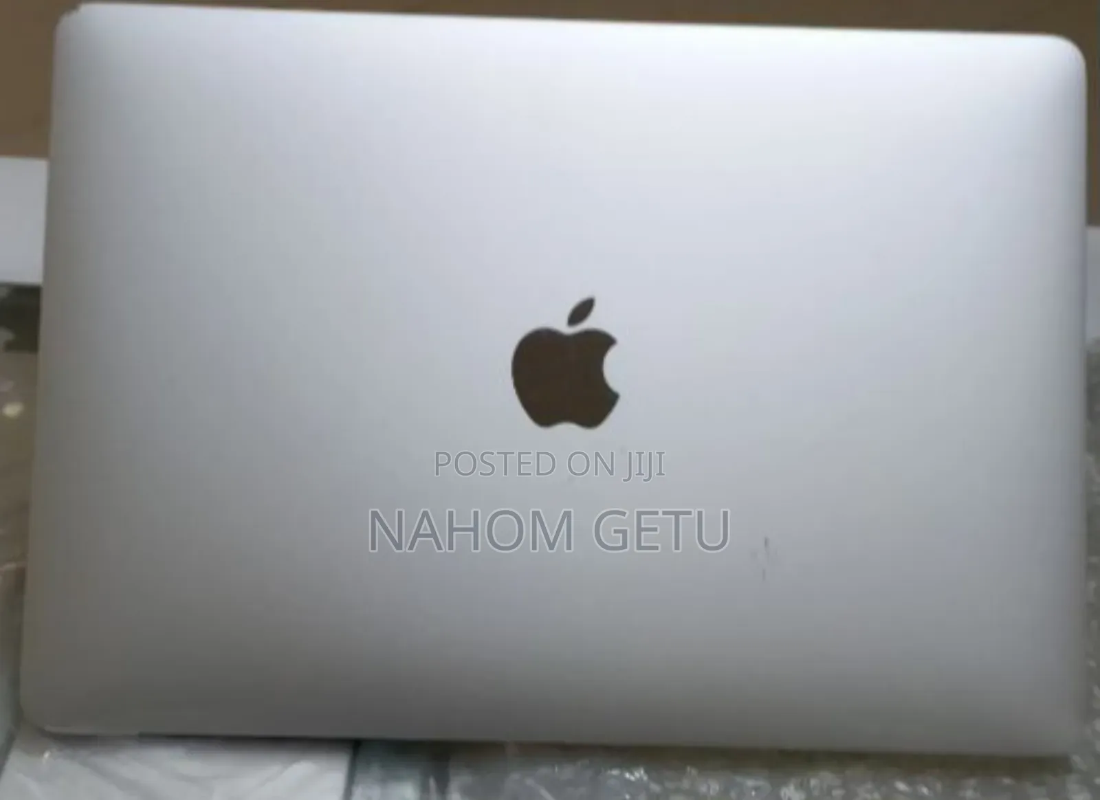 New Laptop Apple MacBook Pro 2017 8GB Intel Core I5 SSD 256GB