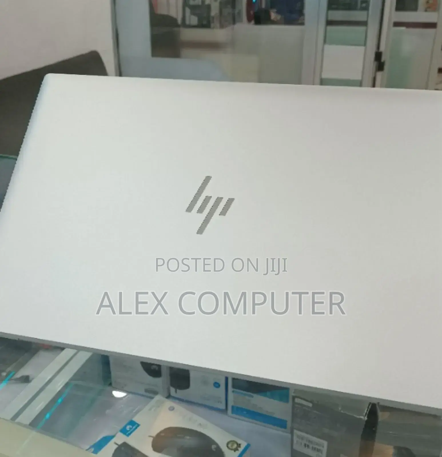 New Laptop HP EliteBook 840 G8 16GB Intel Core I7 SSD 512GB