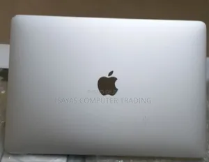 New Laptop Apple MacBook Pro 2017 8GB Intel Core I5 SSD 256GB