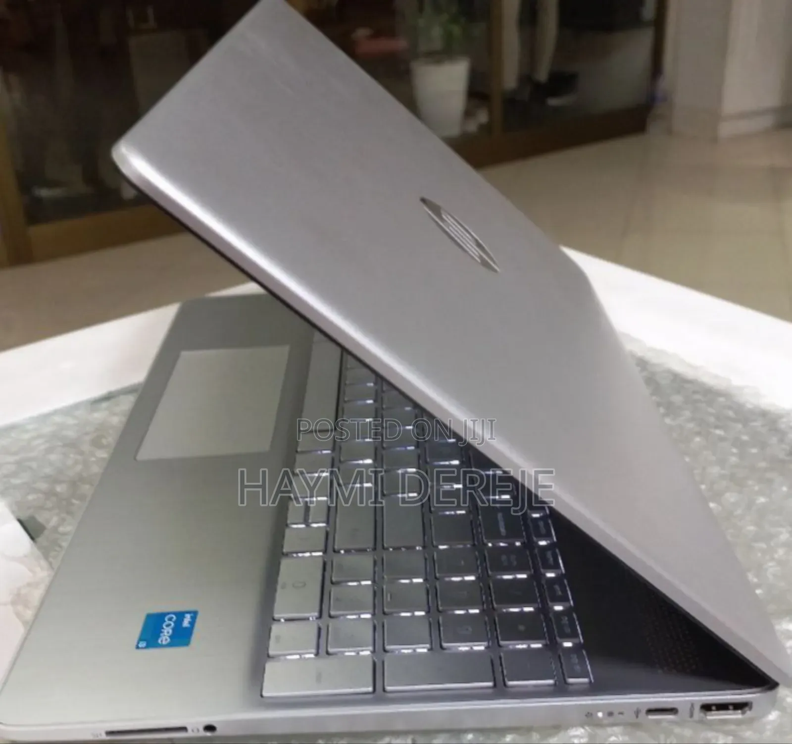 New Laptop HP Stream Notebook 8GB Intel Core I3 SSD 1T