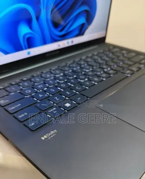 Photo - New Laptop Asus ZenBook 3 UX390UA 16GB Intel Core I7 SSD 1T