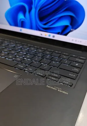 New Laptop Asus ZenBook 3 UX390UA 16GB Intel Core I7 SSD 1T