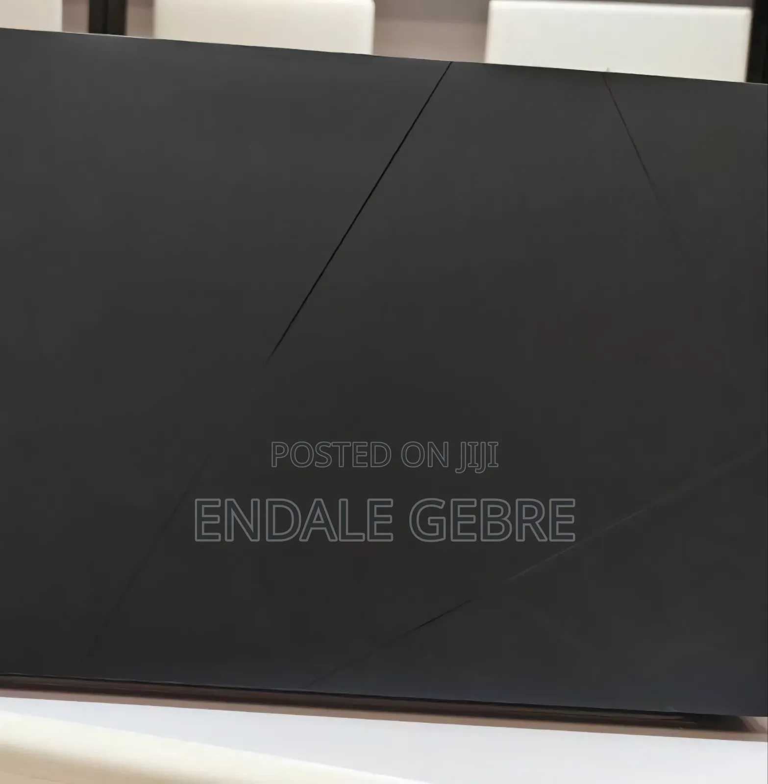 New Laptop Asus ZenBook 3 UX390UA 16GB Intel Core I7 SSD 1T