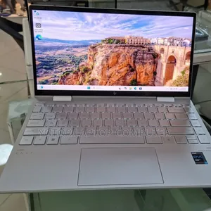 Photo - New Laptop HP 16GB Intel Core I7 SSD 512GB
