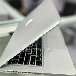 Photo - New Laptop Apple MacBook Pro 2012 4GB Intel Core I5 HDD 500GB