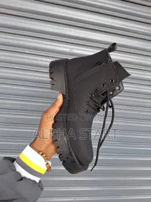  Men's Casual High Top Boots
 Stock Product