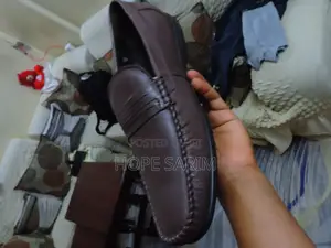 የጨርቅ ሱሪ ጫማ