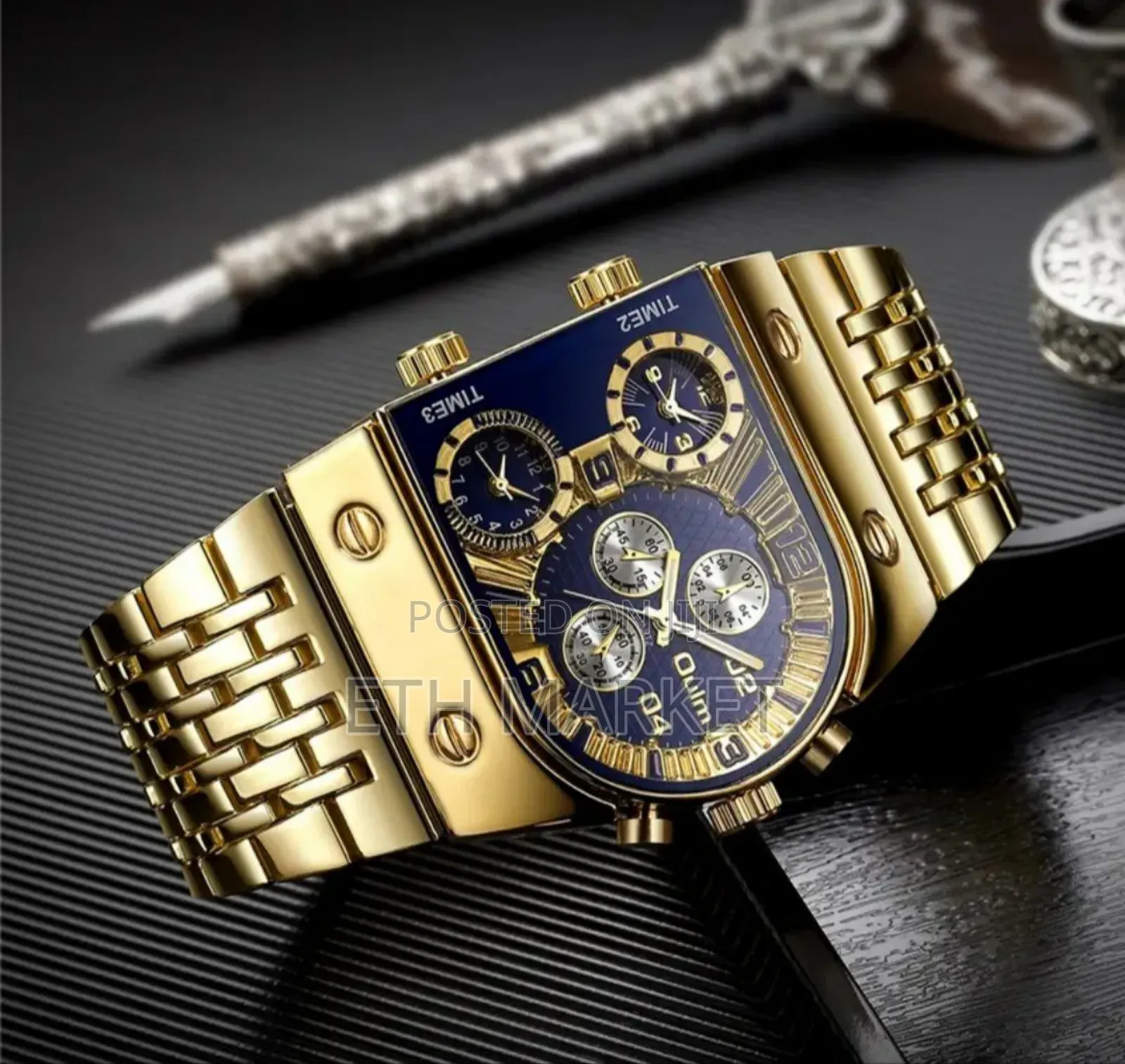 Top Brand Oulm Full Gold Steel Quartz Wrist Watch
