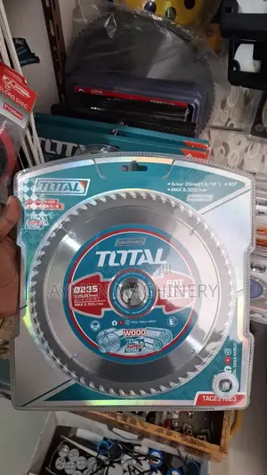 የፕላይዉድ መሠንጠቂያ Plywood Blade Circular Saw