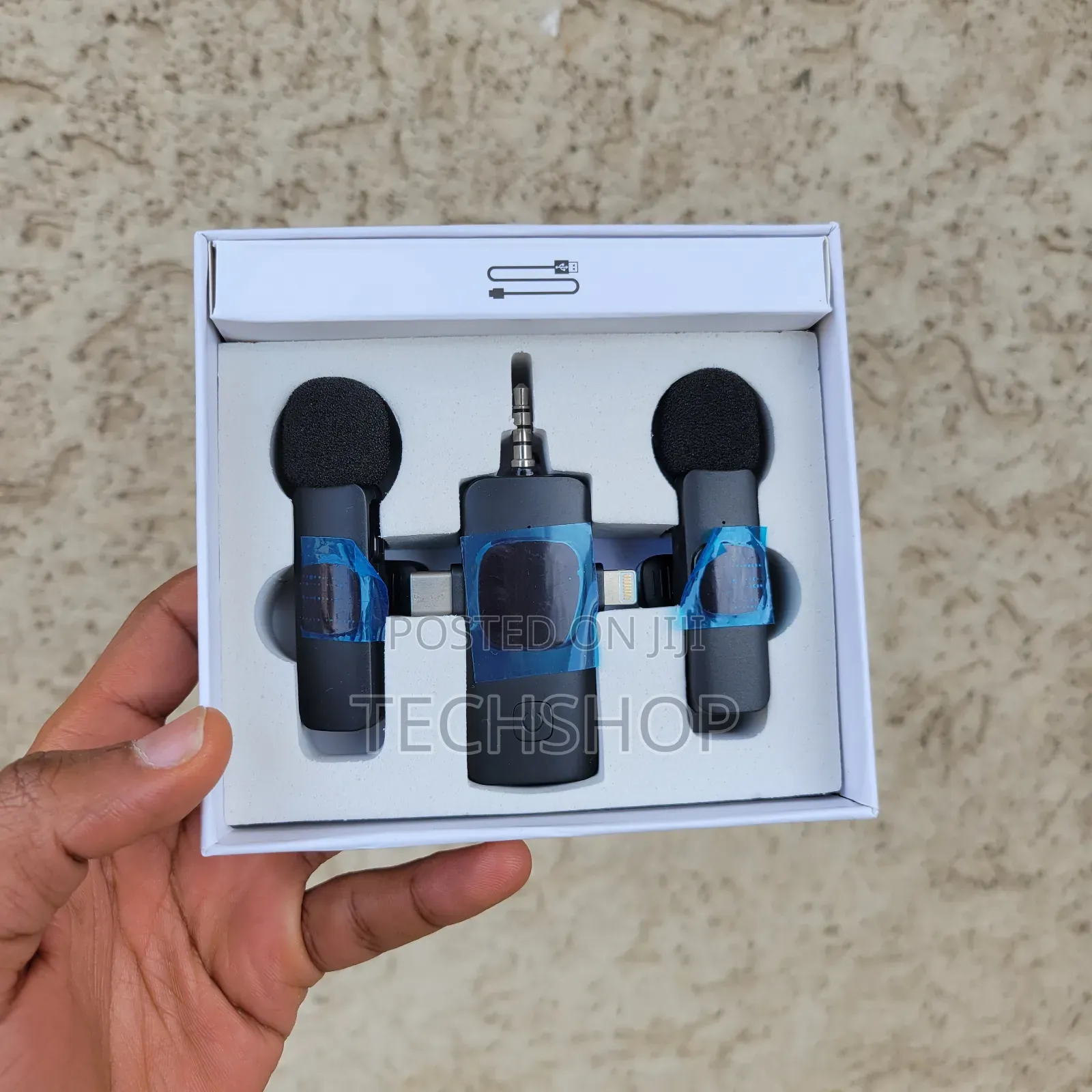 3 in 1 High Sensitivity Wireless Microphone