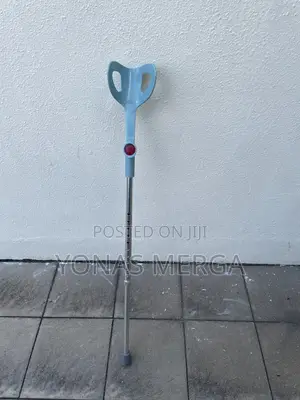 Photo - Users دmore Stability Crutches٤囗forearm Crutches岱ة2×Crutch