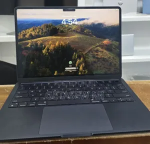 Photo - New Laptop Apple MacBook Air 2020 M1 8GB Apple M2 SSD 256GB