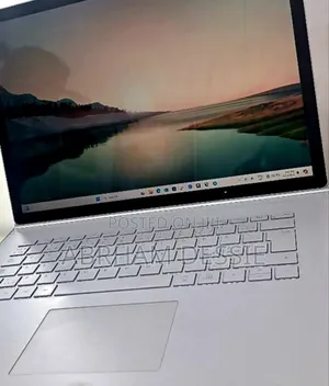 New Laptop Microsoft Surface 16GB Intel Core I7 SSD 256GB