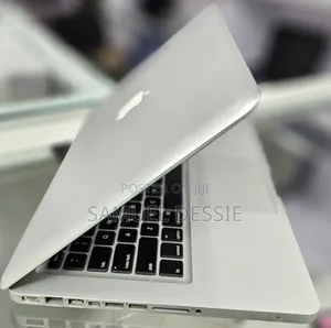Photo - Laptop Apple MacBook Pro 2012 4GB Intel Core I5 HDD 500GB