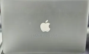 Laptop Apple MacBook Pro 2012 4GB Intel Core I5 HDD 500GB