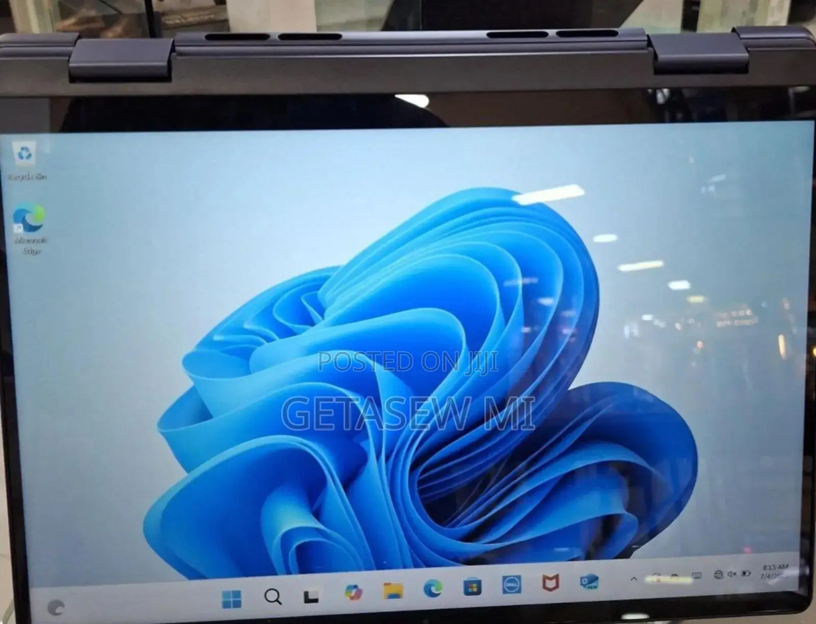 New Laptop Dell Inspiron 16 5620 16GB AMD Ryzen 7 SSD 1T