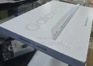 New Laptop Samsung 12GB SSD 256GB