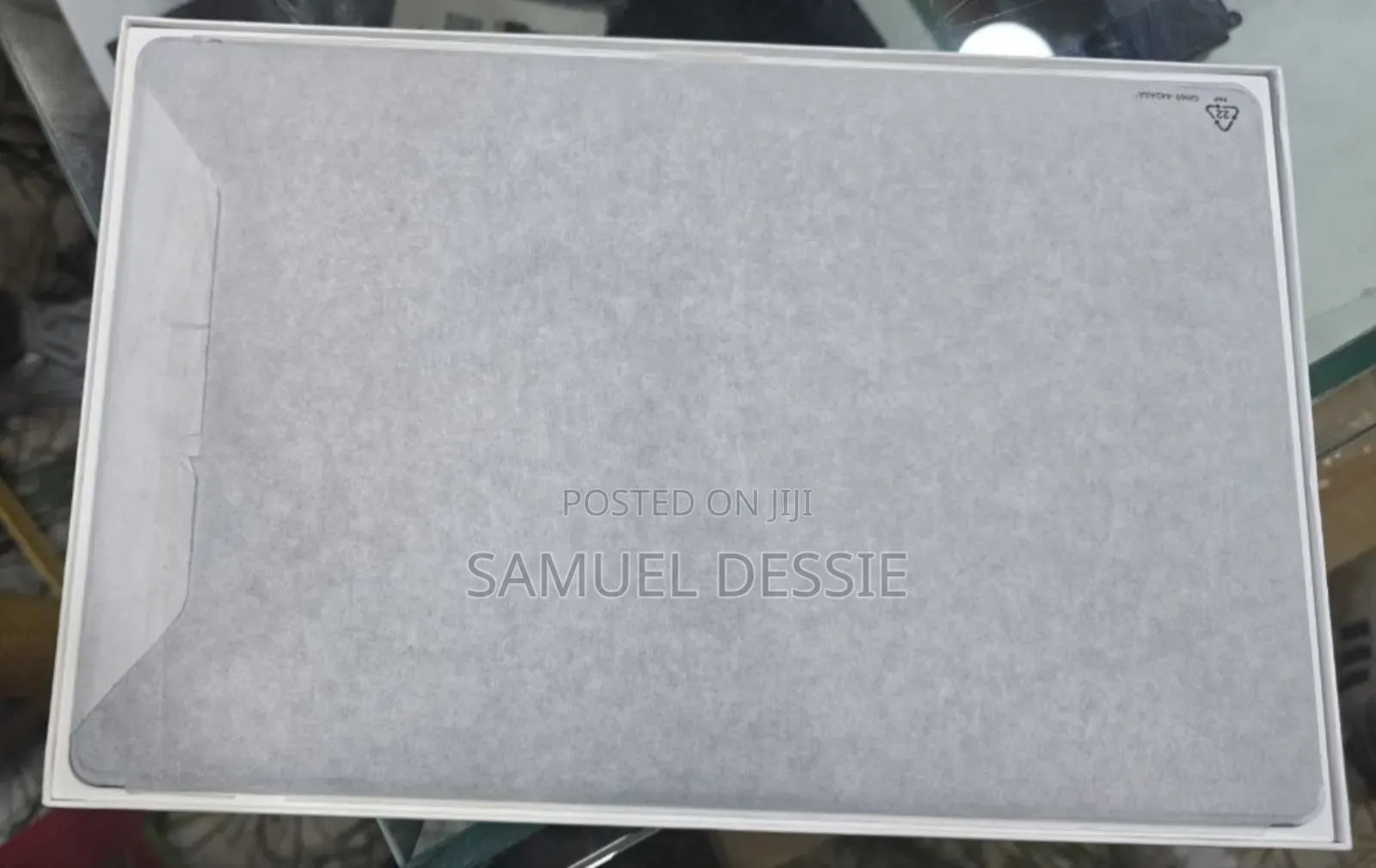 New Laptop Samsung 12GB SSD 256GB