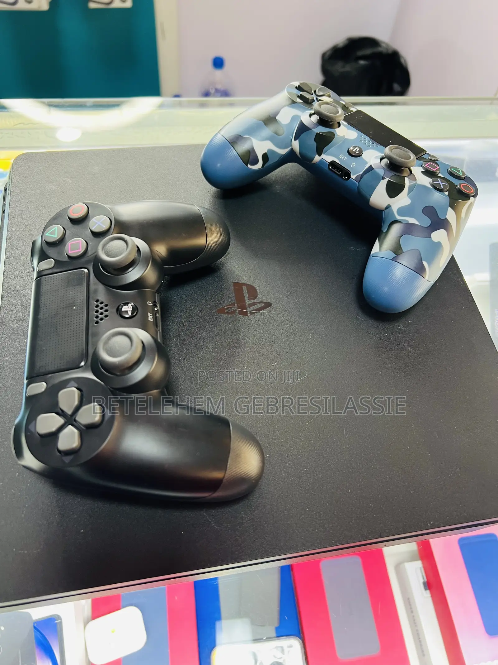 Playstation 4 Slim