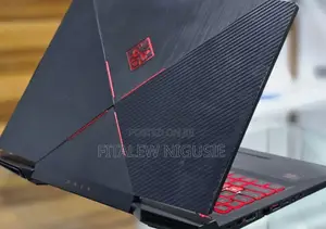 New Laptop HP Omen X 8GB Intel Core I7 HDD 1T