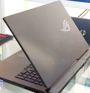 New Laptop Asus ROG Strix G17 16GB AMD Ryzen 9 SSD 1T