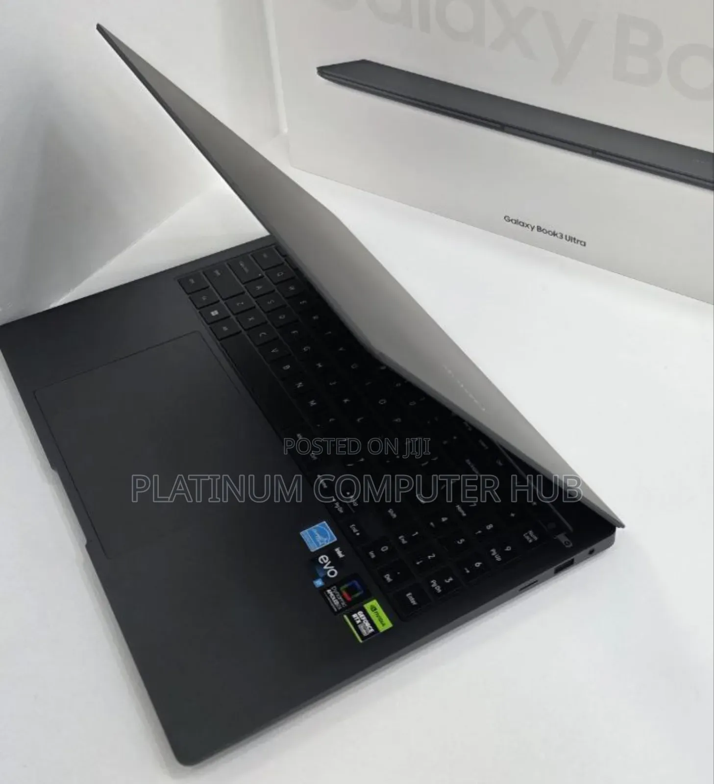 New Laptop Samsung Galaxy Book4 Ultra 16GB Intel Core i7 SSD 1T