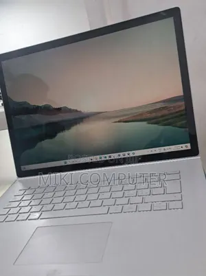 New Laptop Microsoft Surface 16GB Intel Core I7 SSD 256GB