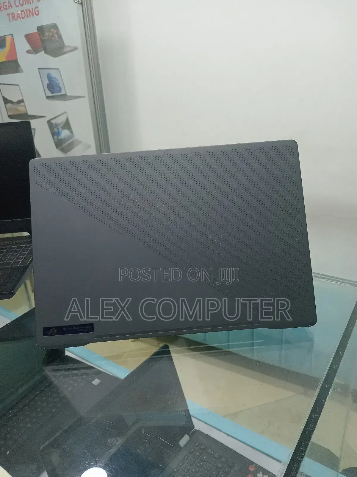 New Laptop Asus ROG Zephyrus G15 16GB AMD Ryzen 9 SSD 512GB