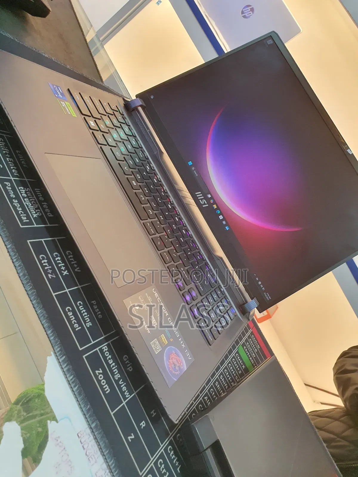 New Laptop MSI Vector GP68 HX 13V 16GB Intel Core I9 SSD 1T