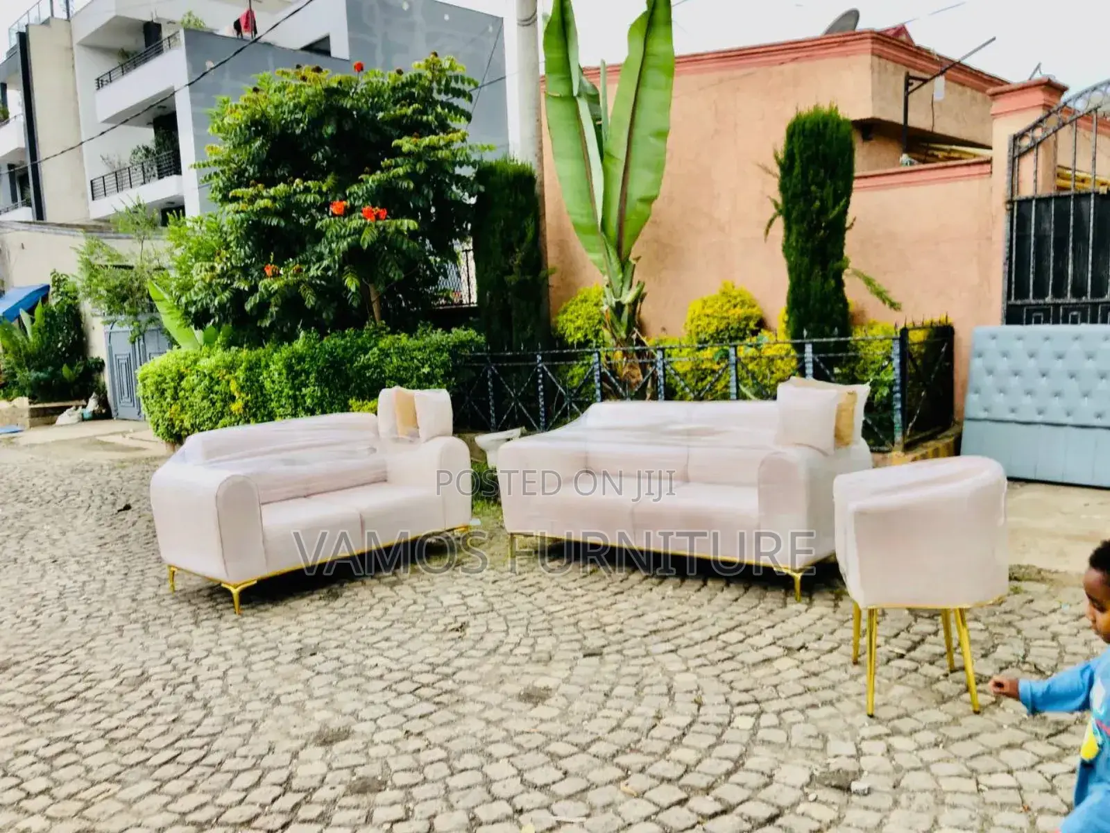 Sofa ሶፋ አልጋ