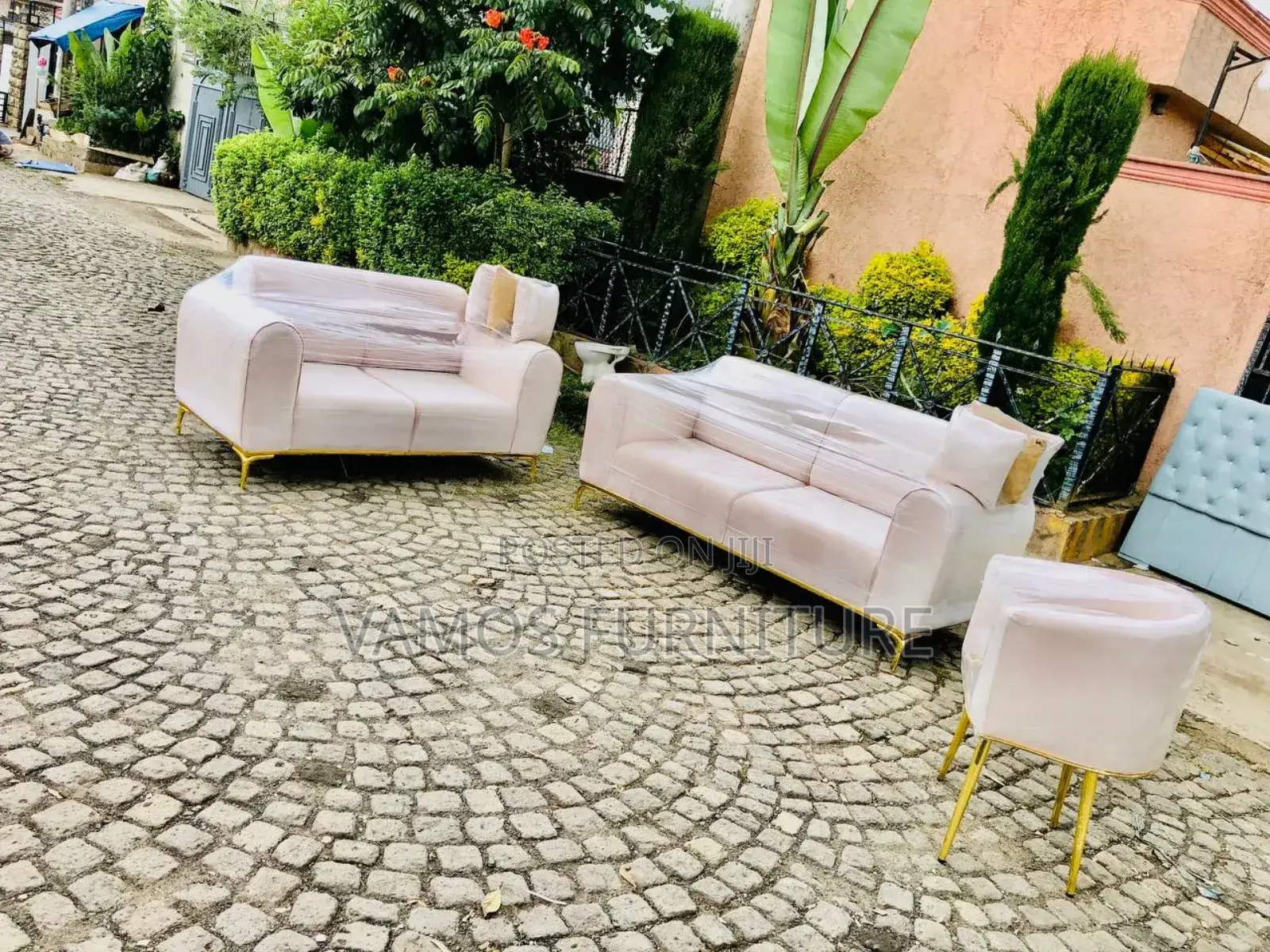 Sofa ሶፋ አልጋ