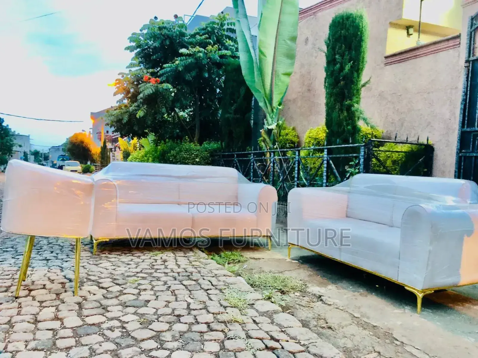 Sofa ሶፋ አልጋ