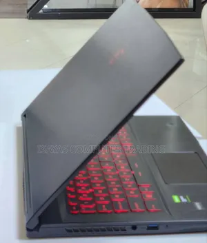 New Laptop MSI Pulse GL66 12GB Intel Core I7 SSD 512GB