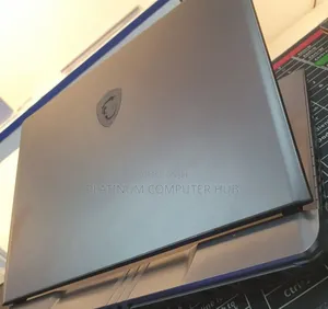 New Laptop MSI Vector 16 HX AI A2XWIG 16GB Intel Core I9 SSD 1T