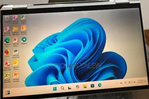 New Laptop HP EliteBook X360 1040 G7 16GB Intel Core I7 SSD 512GB