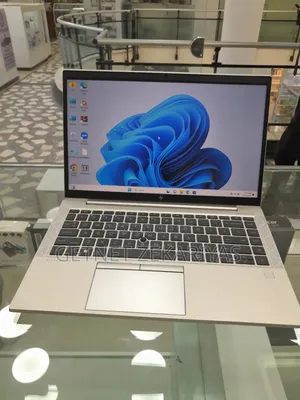 New Laptop HP EliteBook 845 G7 16GB AMD Ryzen 5 SSD 512GB