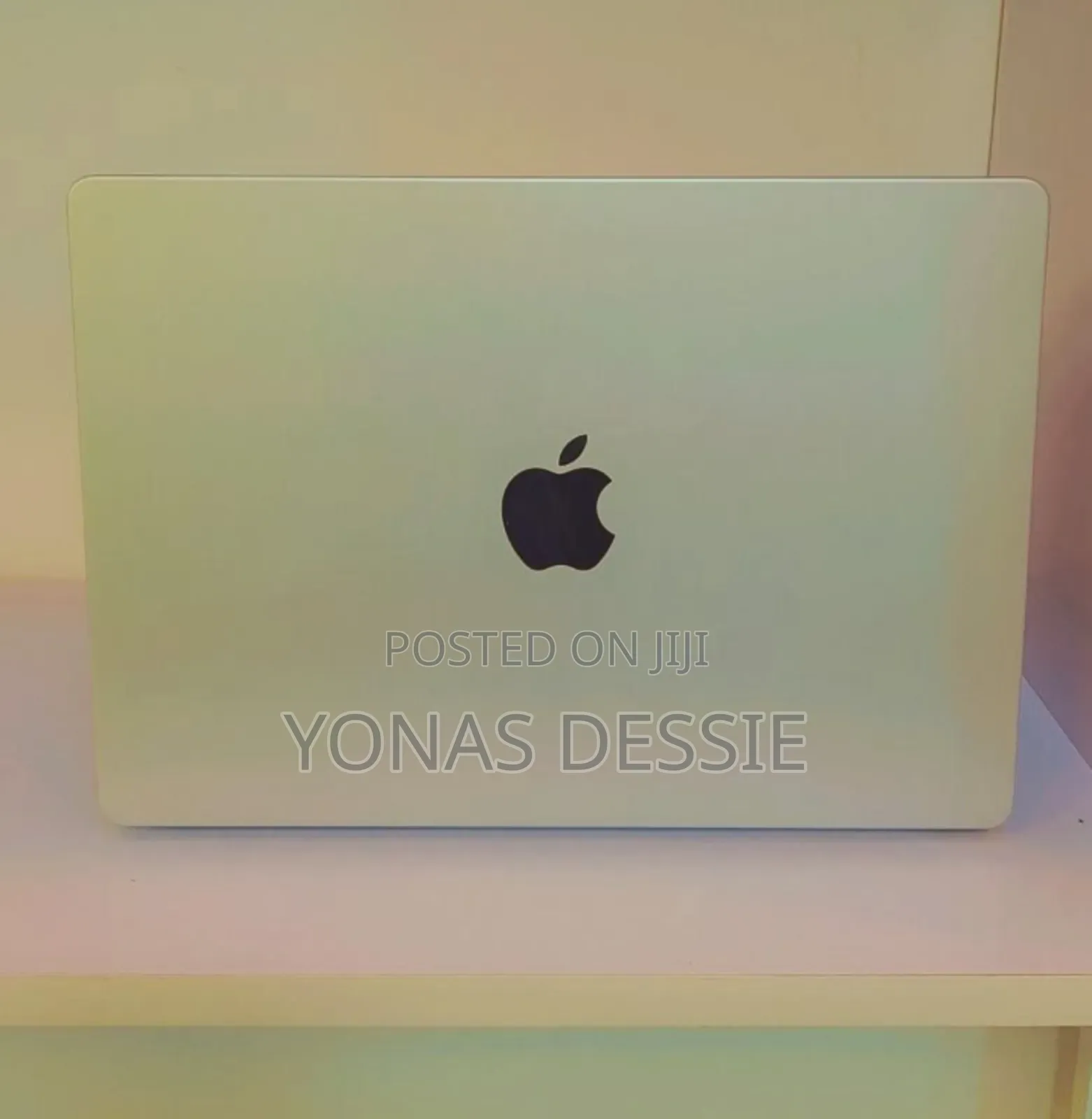 New Laptop Apple MacBook Pro 2021 M1 16GB SSD 512GB