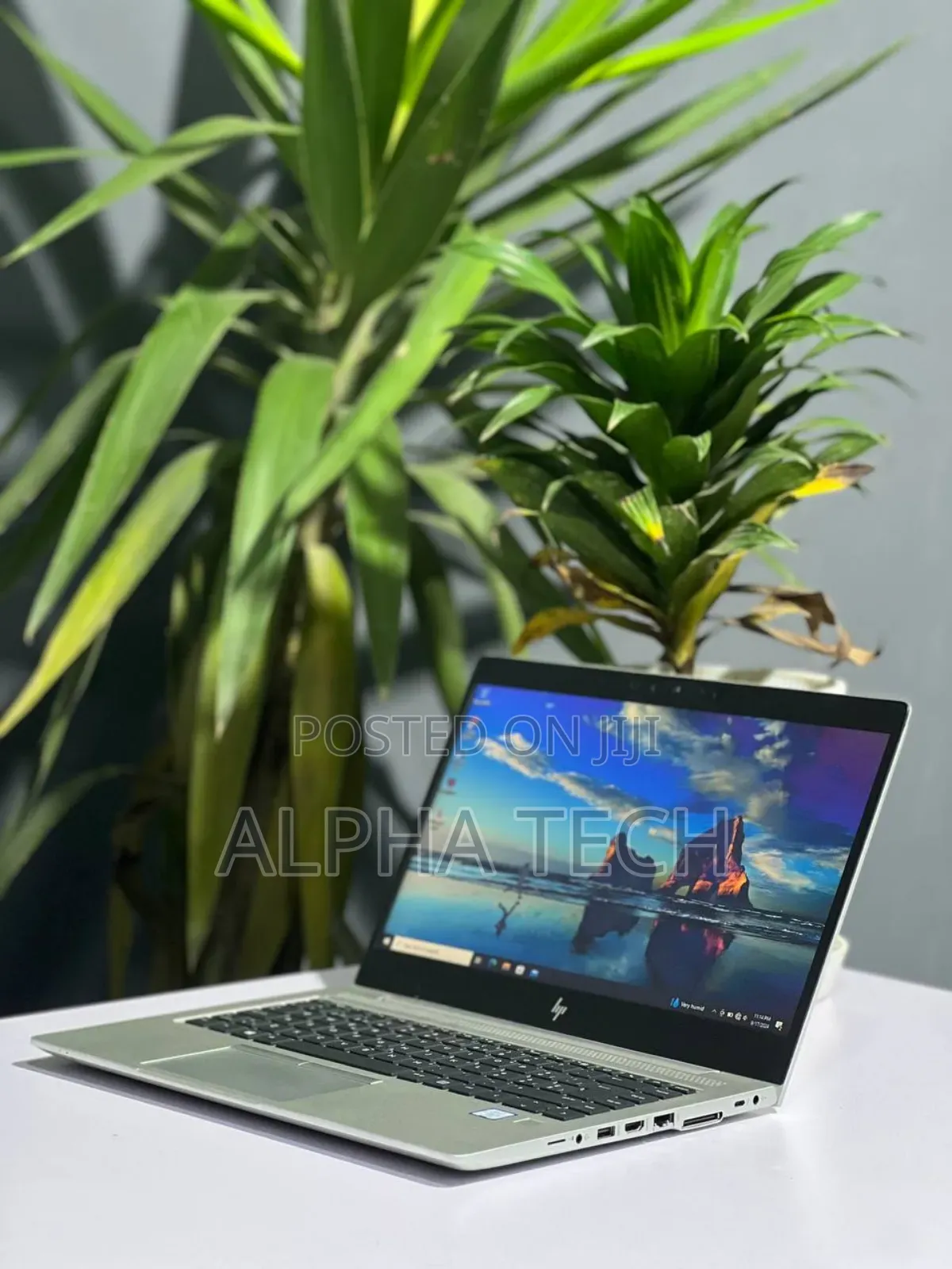 New Laptop HP EliteBook 830 G5 16GB Intel Core i5 SSD 512GB