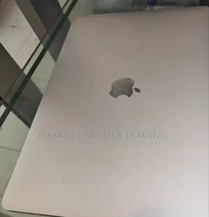 New Laptop Apple MacBook Pro M1 8GB Apple M1 Pro SSD 256GB