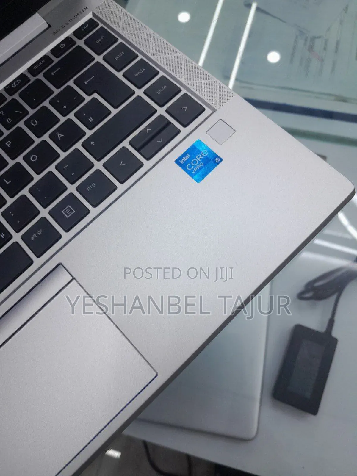 New Laptop HP EliteBook 1040 G8 16GB Intel Core I5 SSD 512GB