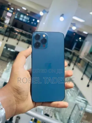 Photo - Apple iPhone 12 Pro Max 256 GB