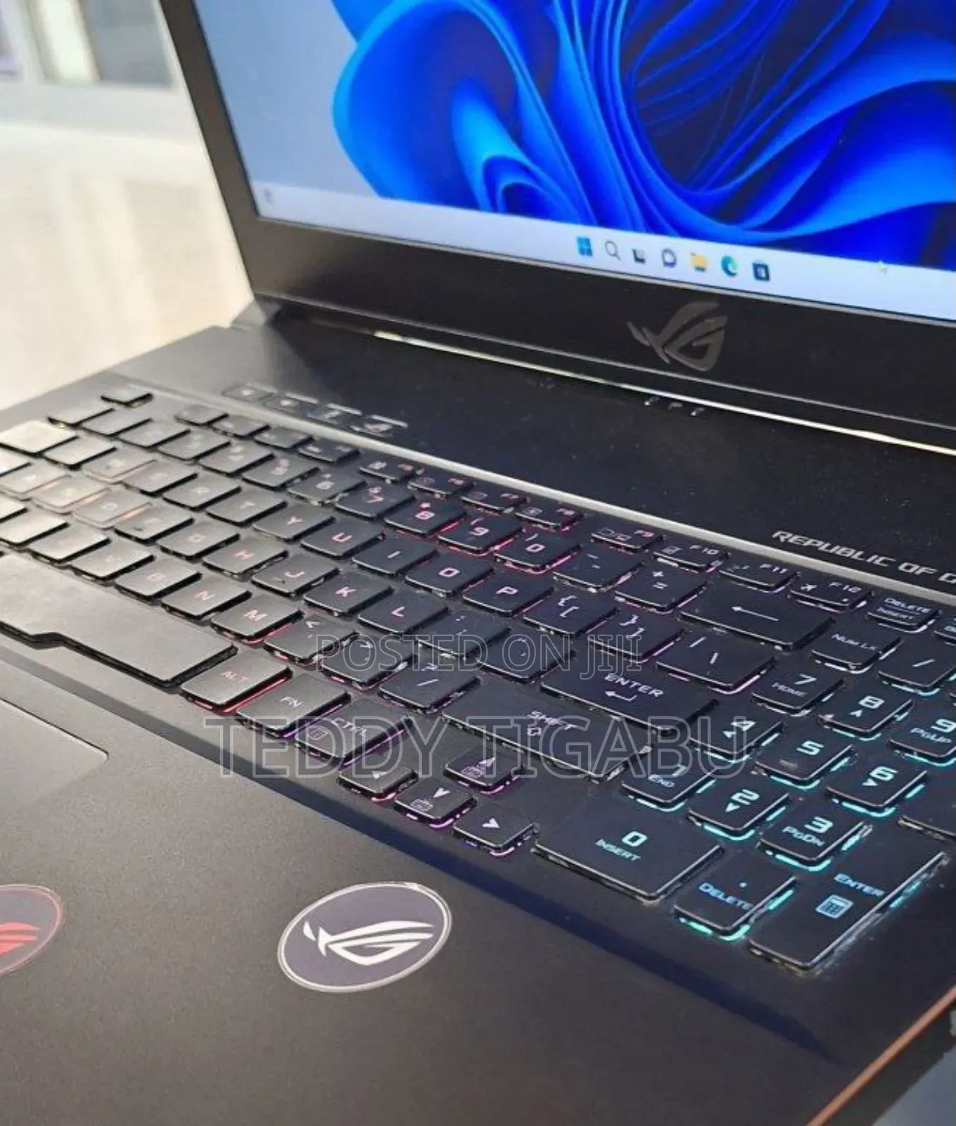 New Laptop Asus ROG ZEPHYRUS (GX501) 16GB Intel Core I7 SSD 128GB